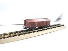 ROCO : HO  carro merci a tramoggia  pari al nuovo Rif. 426