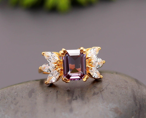 Anello ottagonale alessandrite