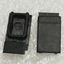 Cover in gomma accanto alla