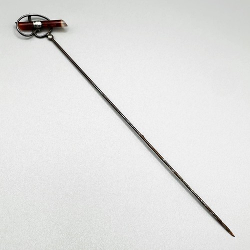Antique hat pin unmarked - hat,