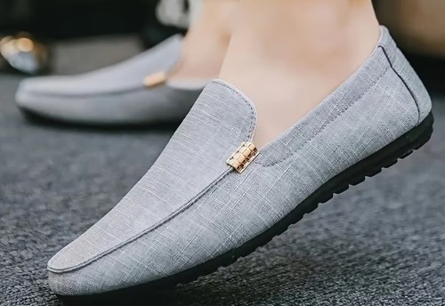 Scarpe uomo versatili alla