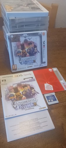 Professor layton phoenix - professor,
