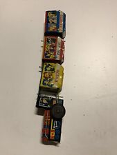 VINTAGE GIOCATTOLO DI LATTA FRIZIONE/Trenino.  Funzionante.  Vagoni Senza Ruote