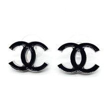 Orecchini Chanel traforati