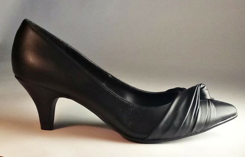 Scarpe decolte ecopelle nera