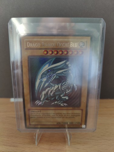 Drago bianco occhi blu - drago,