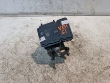 Modulo pompa e comando Mercedes Benz ABS ecu 2011 Classe C S204 C180 A2049012500