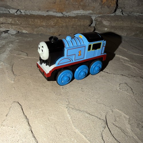 Thomas train battery motorized - train,