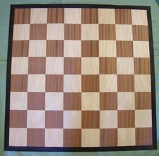 INTARSIO SCACCHIERA SU MOGANO E BETULLA IMPIALLACCIATURA- PIANO TAVOLINO-