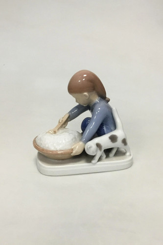 Bing grondahl figurine of - bing, &