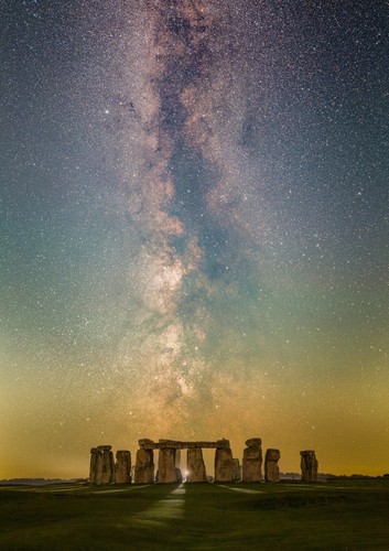Stonehenge via lattea - via, 2021