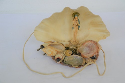 Conchiglia con madonna - con, e