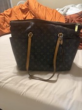 Louis Vuitton Brown Monogram