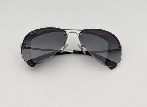 Occhiali da sole - 🕶️,