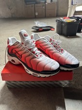 NIKE AIR MAX PLUS TN GYM RED