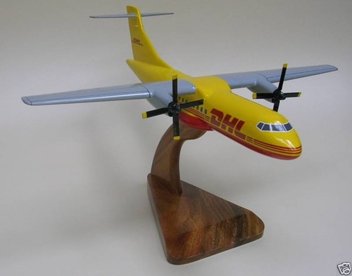Atr dhl giallo - giallo, aereo