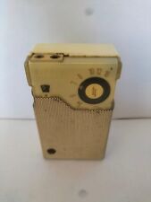 Radio Americana Model F060