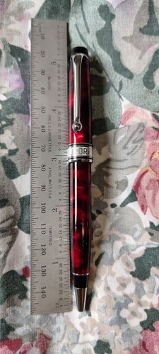 Penna sfera aurora optima - penna, a