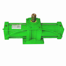 Attuatore oleodinamico