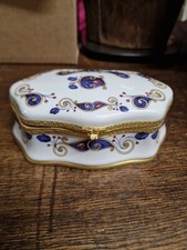 Scatola Cofanetto  Porcellana Capodimonte M7 porcelain box ^