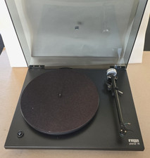 78 RPM REGA TURNTABLE with new