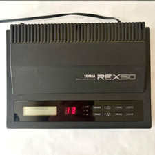 Chitarra YAMAHA REX50 digitale multieffetto retromarcia buone condizioni