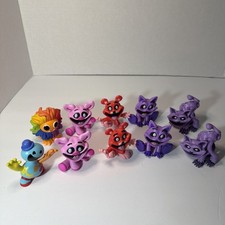 Lotto 10 giocattoli minifigure