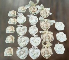 Lotto 22 Medaglioni Assortiti  per Bomboniere Battesimo Porcellana Wald -saldi