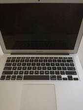 MacBook Air Core i5 1.4GHz 13" (Early 2014) per parti, non funzionante.