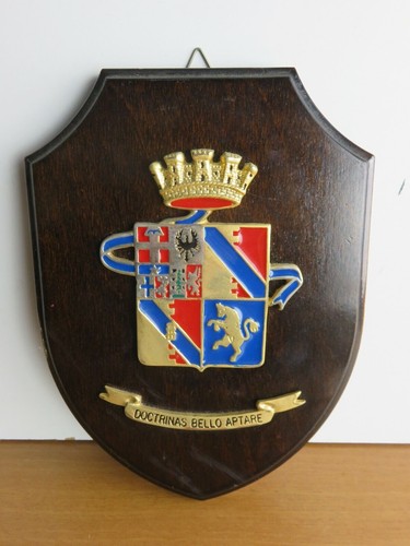 Vecchio crest stemma - crest,
