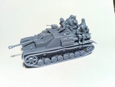1/56 Stug IV plus Fallschirmjager raider plus tank crew