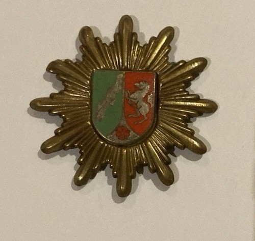 Distintivo cappello visiera