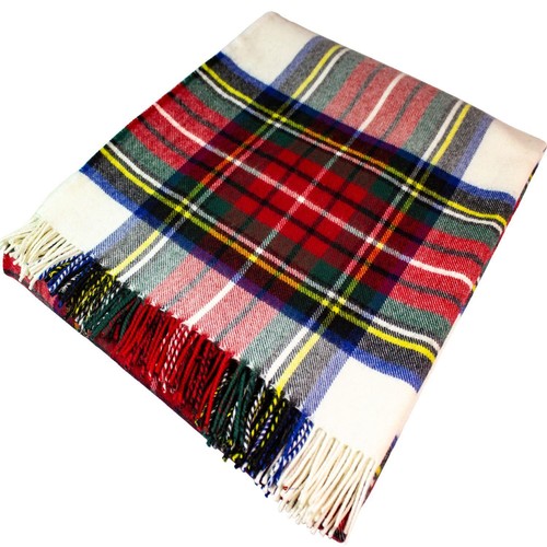 Tappeto lana moderno vestito