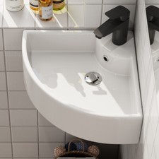 Bagno mini lavabo angolare