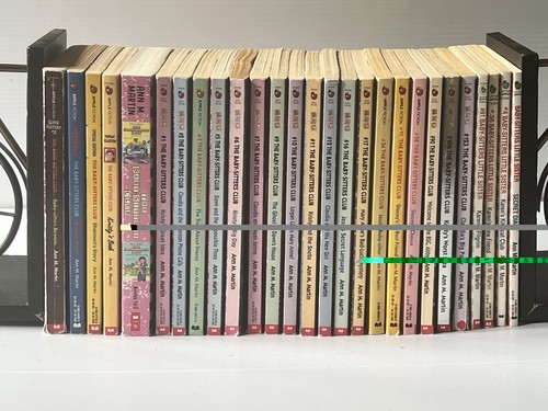 Lot ann martin - 27, pb