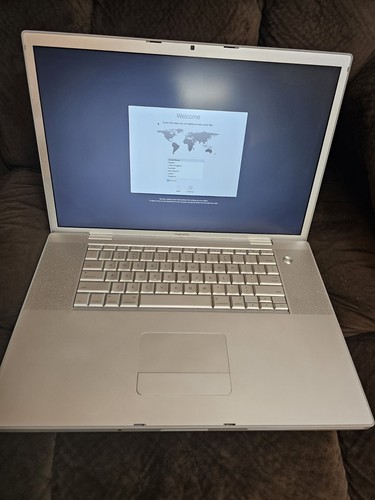 Apple macbook pro 2008 - 2008, 17"