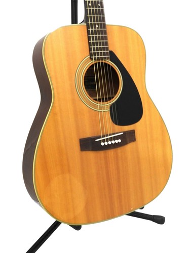 Chitarra acustica vintage