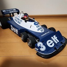 Scatola batteria Tamiya 1/10 Tyrrell P34 RC blu e bianca
