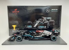 Modellino auto die - f1, cast