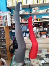 2 Gambe esposizione calze e