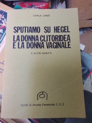 Sputiamo hegel donna - sputiamo,