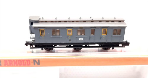 Arnold scala vagone - n,