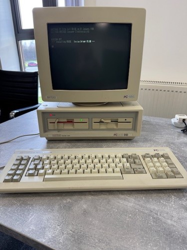 Amstrad pc1512 vintage - amstrad,