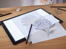 TAVOLETTA  DISEGNO A LED