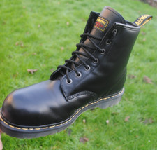 💥 Dr. Martens UK 11 Safety