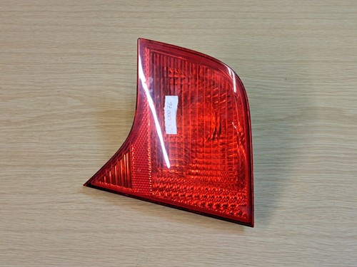 Fanale posteriore lato guida