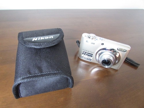 Fotocamera digitale nikon - fotocamera,