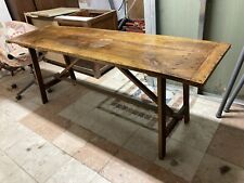 Tavolo a capretta artigianale