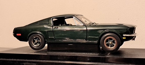 Modellino auto pressofuso