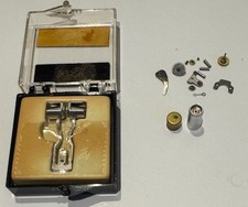 1 Lotto Bulova Accutron 218 - Ricambi Ottime condizioni (non testati)